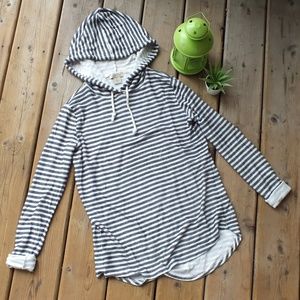 Lucky Brand Poncho Hoodie Size Small